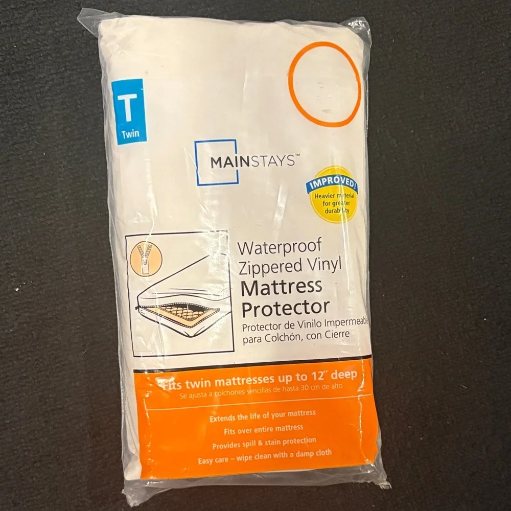 Mainstays Waterproof Zippered Vinyl Mattress Protector - White